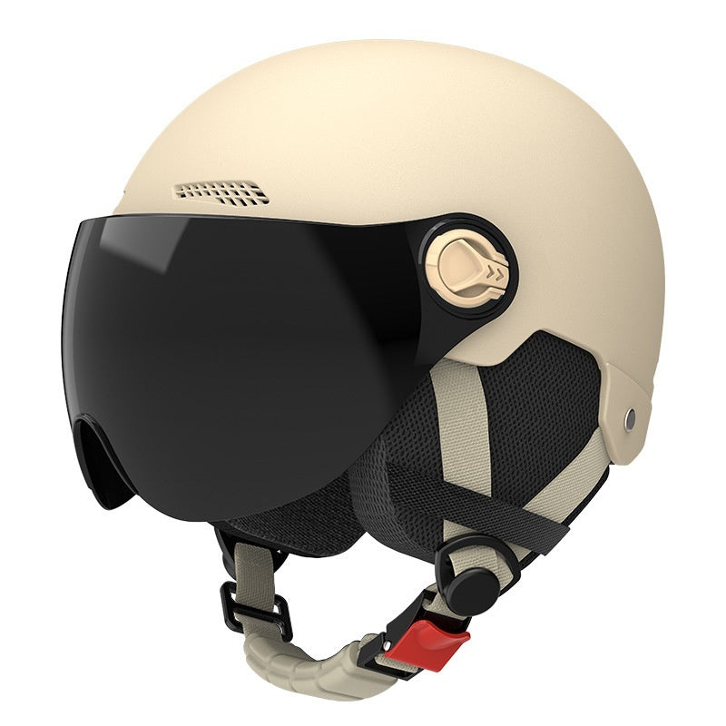 Women's safety helmet