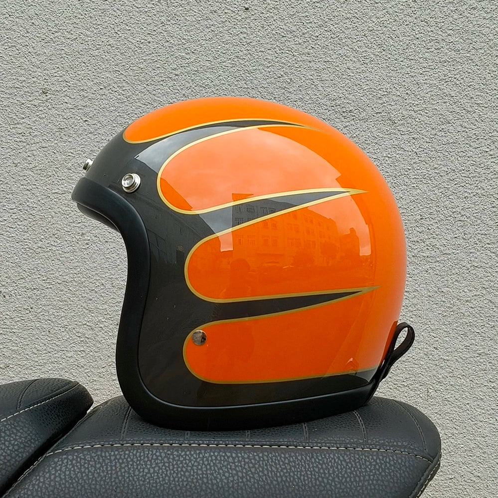 Motorcycle helmet