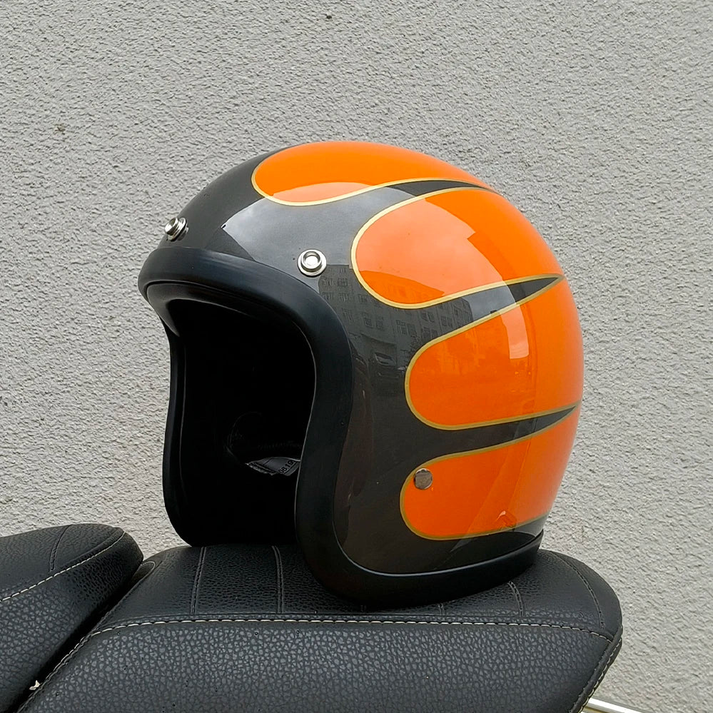 Motorcycle helmet