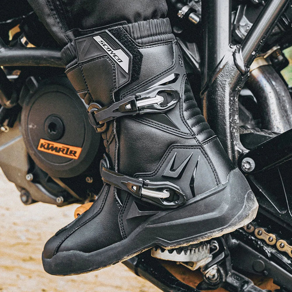 Scoyco waterproof and anti-fall motocross boots.